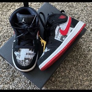 Jordan 1 MID SE